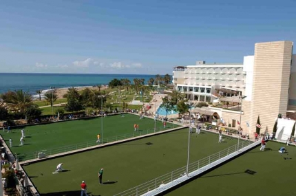 Спортивные площадки в отеле Athena Beach